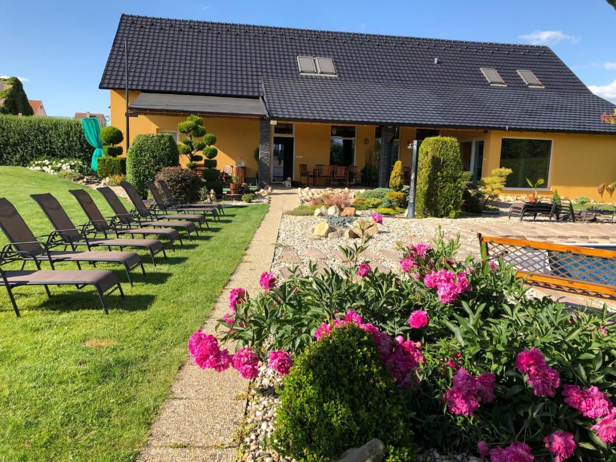 U Fousace Hrabětice Exteriör bild